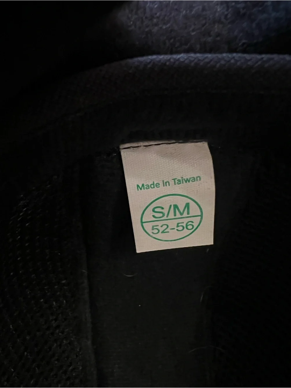 Ovation Metallic fuschia Schooler girls riding hat Riding small/medium